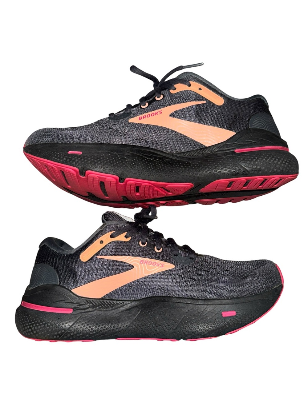 Women’s Brooks Ghost Max shoes size 8 - Picture 3 of 5